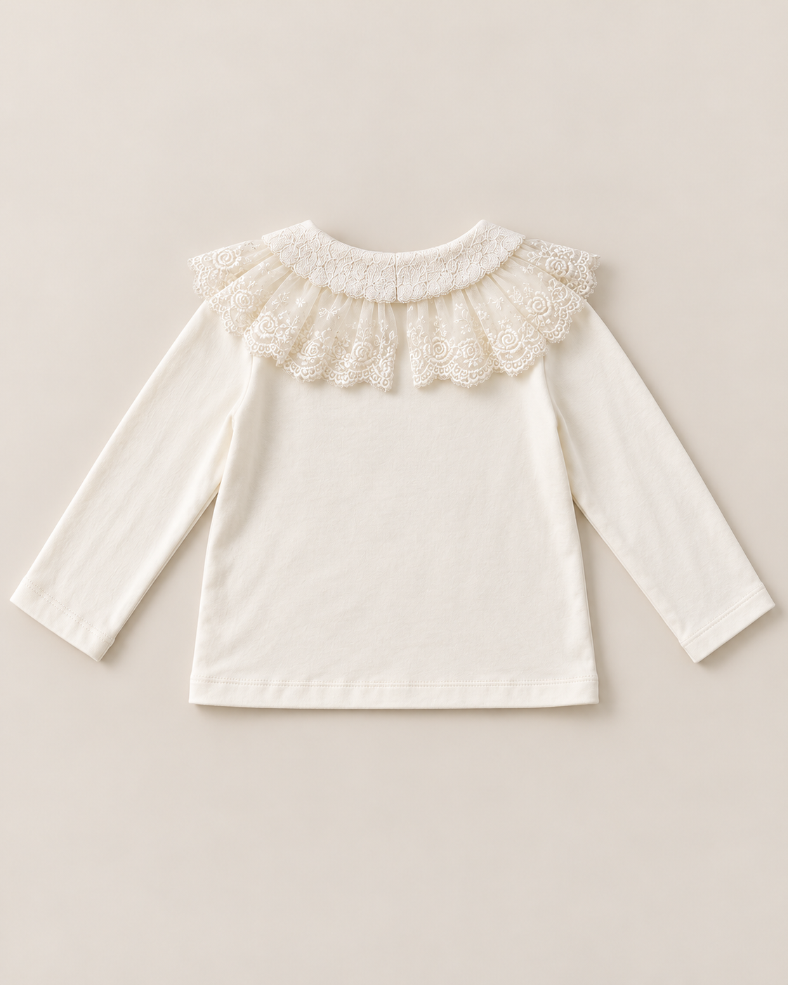 Laced collar tee .
